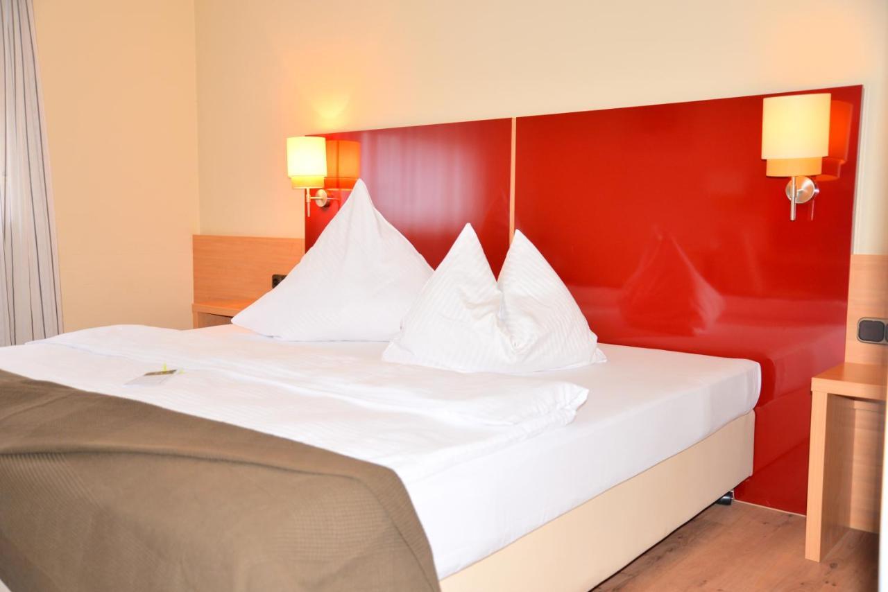 Hotel Paffhausen Wirges Екстер'єр фото