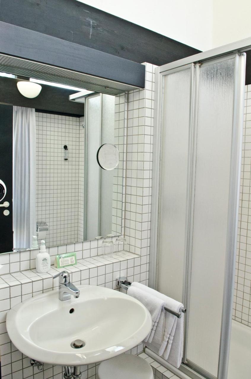 Hotel Paffhausen Wirges Екстер'єр фото